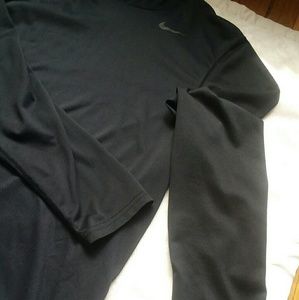 Nike Dri-Fit Pull Over